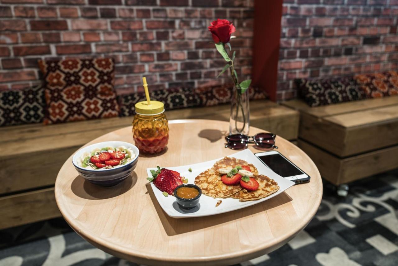 Ibis Styles Lille Centre Grand Place Buitenkant foto