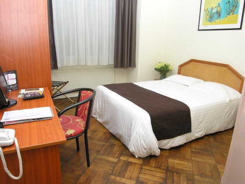Ibis Styles Lille Centre Grand Place Buitenkant foto